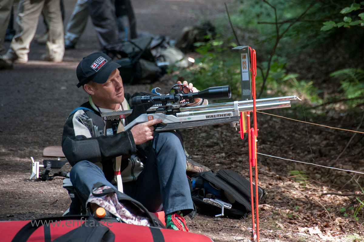 0107   Simon Ayers England